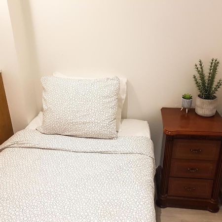 Waves Guesthouse San Sebastian Bagian luar foto