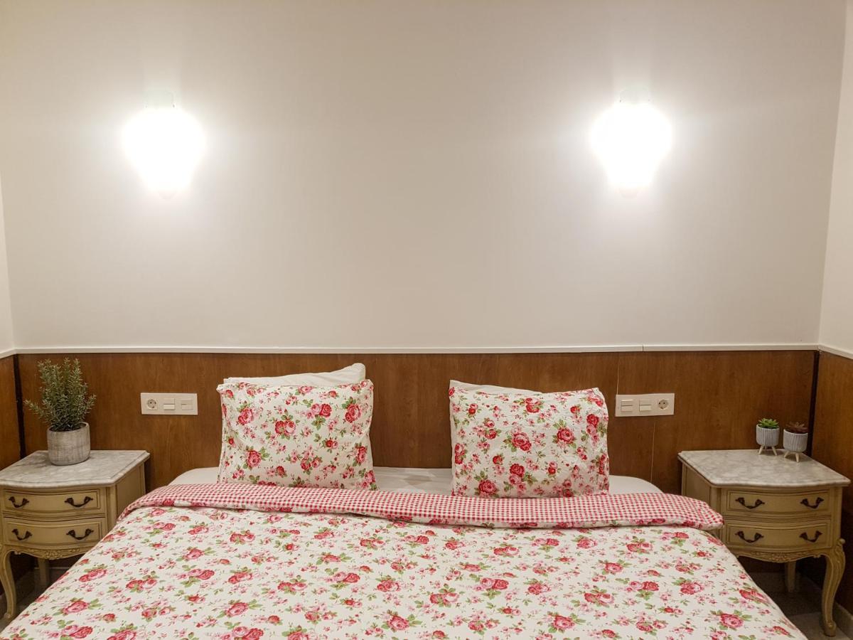 Waves Guesthouse San Sebastian Bagian luar foto